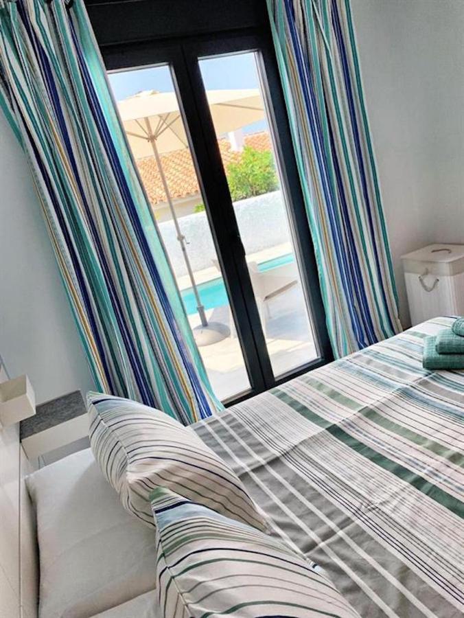 Wonderful House By The Sea Villa Nerja Bagian luar foto